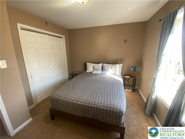 321 Charles St, House other with 3 bedrooms, 3 bathrooms and null parking in Scranton PA | Image 12
