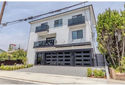 3-2941 Mary St, La Crescenta, CA, 91214-3400 | Card Image