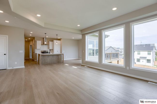 11707 S 123 Rd Ave, House other with 5 bedrooms, 3 bathrooms and 3 parking in Papillion NE | Image 6