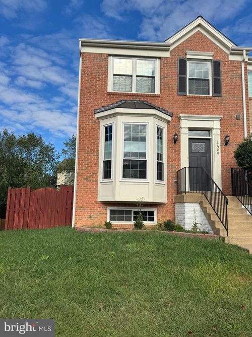 17360 Kildare Ln, DUMFRIES, VA, 22026-3303 | Card Image