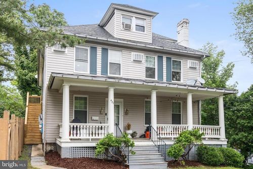 1-422 W Clifford St, WINCHESTER, VA, 22601-3700 | Card Image