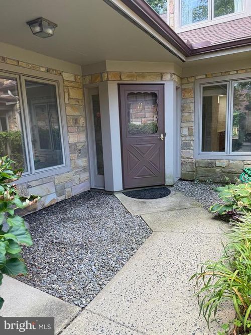 715 Meadow Woods Ln, Lawrence Township, NJ, 08648-4238 | Card Image