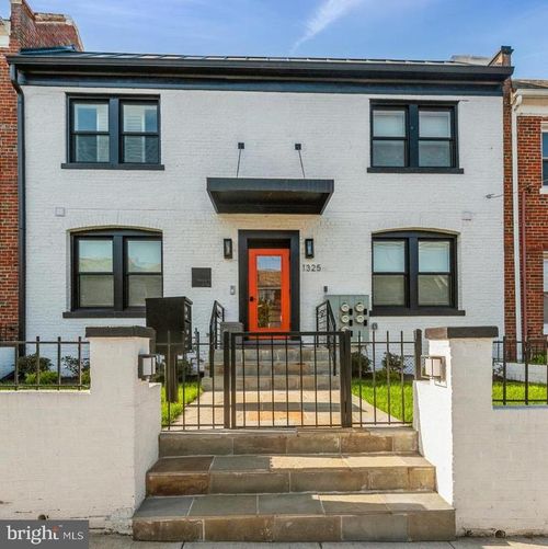 apt-2-1325 Adams St Ne, WASHINGTON, DC, 20018-3522 | Card Image