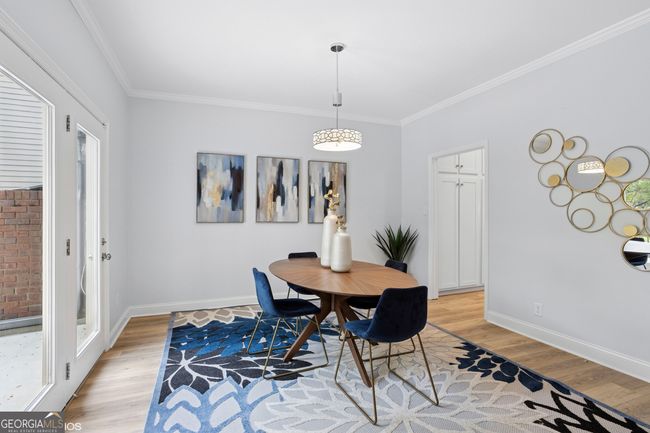 5273 Glenridge Dr, Townhouse with 3 bedrooms, 4 bathrooms and 2 parking in Sandy Springs GA | Image 28