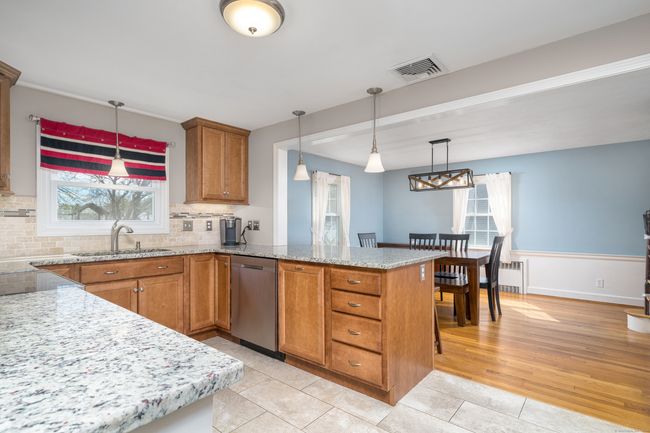 Updated Kitchen | Image 8