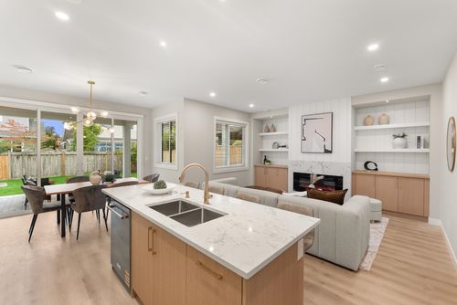 4880 Garry St, Richmond, BC, V7E2V3 | Card Image