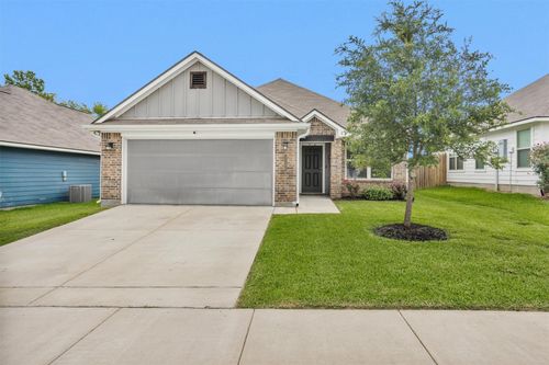117 Dove Landing Ct, Navasota, TX, 77868-2385 | Card Image
