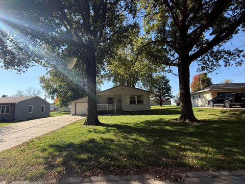 725 S Kiel Street, Holstein, IA, 51025 | Card Image