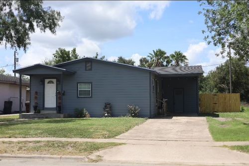 1113 E Johnston Ave, Kingsville, TX, 78363-5850 | Card Image