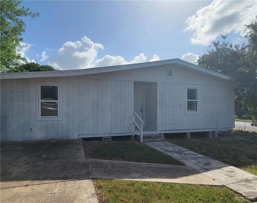 1800 Victoria Dr, Brownsville, TX, 78521-7709 | Card Image