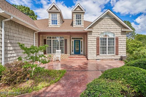 1290 Burning Tree Rd, Pinehurst, NC, 28374-9275 | Card Image