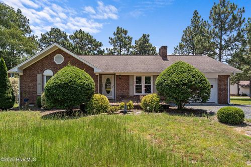 132 E Shenandoah Rd, West End, NC, 27376 | Card Image