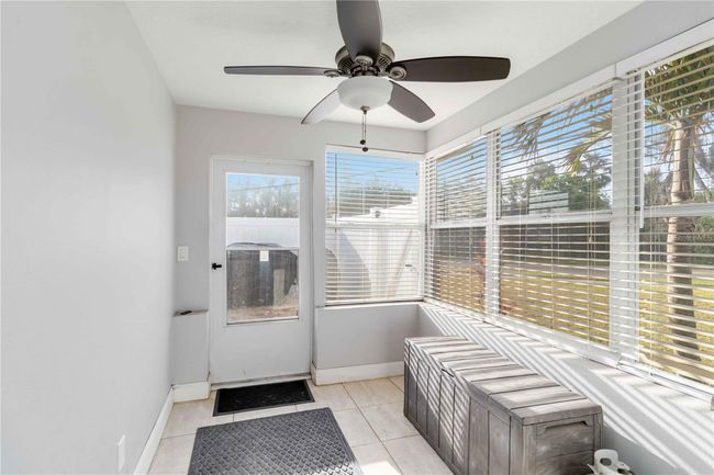 6001 Firefly Ln, House other with 3 bedrooms, 2 bathrooms and null parking in APOLLO BEACH FL | Image 9