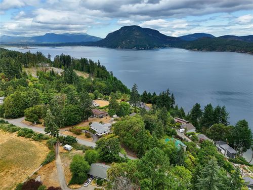 1125 Fairbanks Rd, Cowichan Bay, BC, V0R1N2 | Card Image