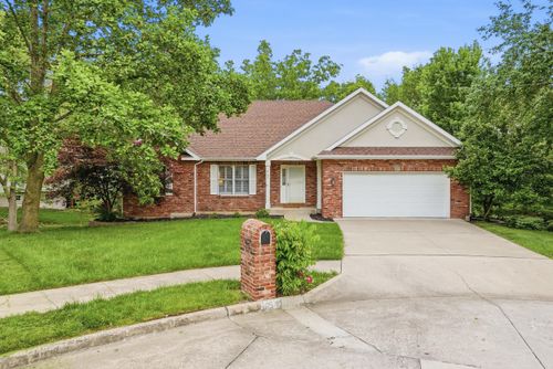 4501 Avondale Pl, COLUMBIA, MO, 65203-6053 | Card Image