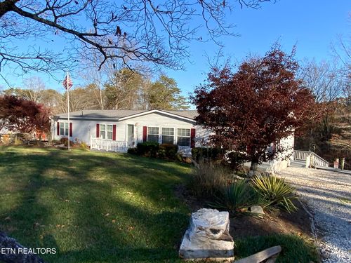 596 Skyline Dr, Harriman, TN, 37748-4919 | Card Image
