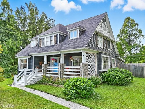 211 Wilson Mills Rd, Chardon, OH, 44024-1344 | Card Image