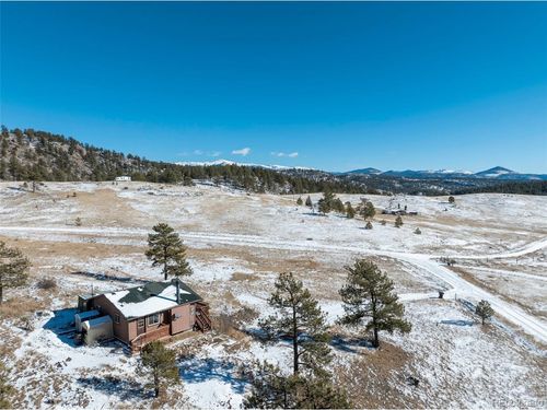 11 Valley Cir, Guffey, CO, 80820-9652 | Card Image