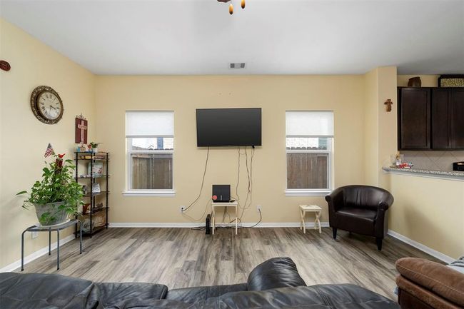 4914 Seaside Sparrow Ln, House other with 3 bedrooms, 2 bathrooms and 2 parking in Baytown TX | Image 12