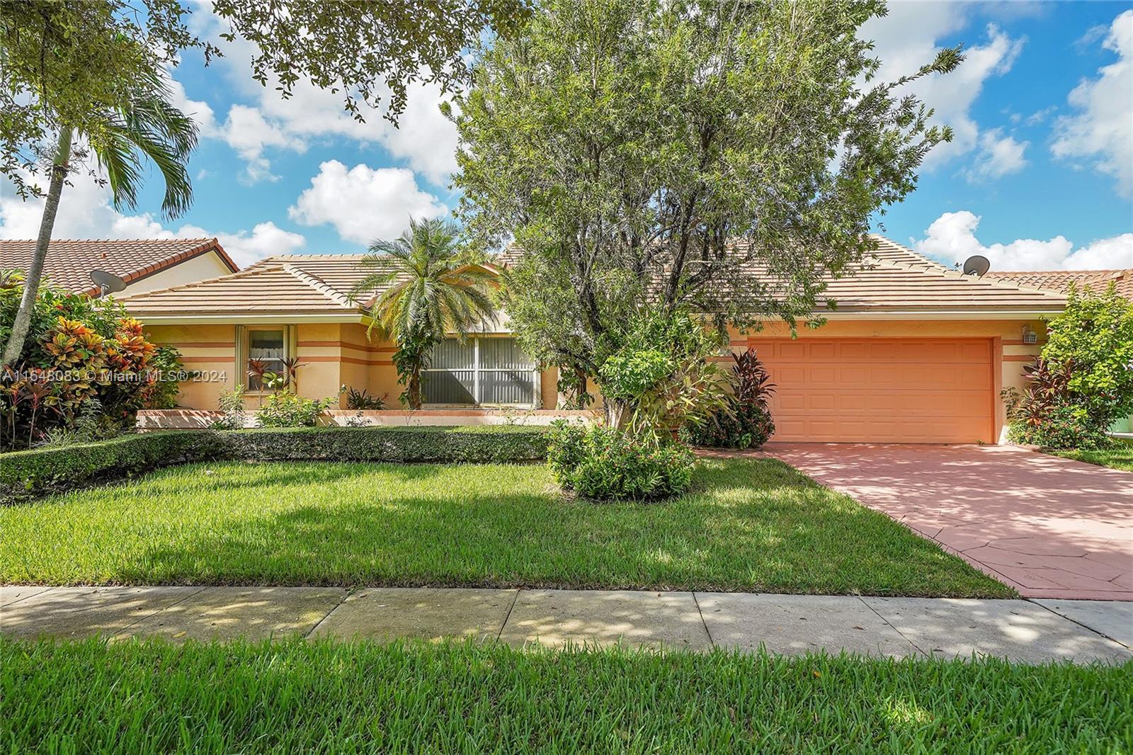 9th Dr, Pembroke Pines, FL 33028