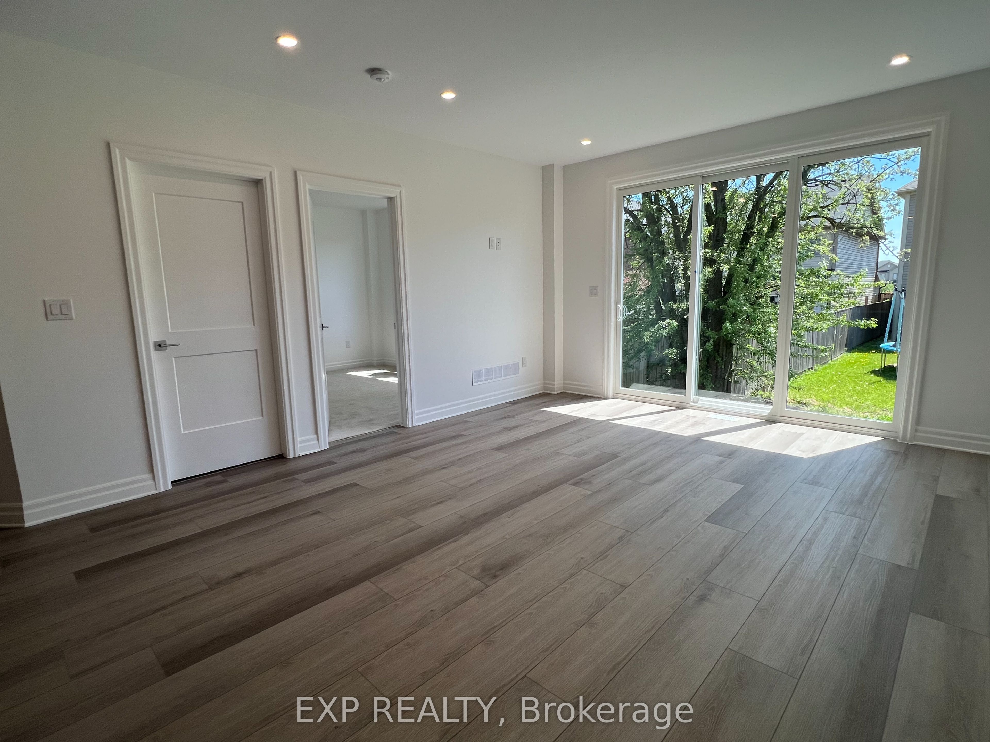 Residential Lease in Niagara Falls 5