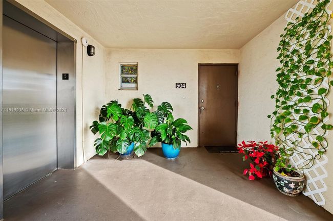 APT-504 - 740 E Ocean Ave, Condo with 1 bedrooms, 2 bathrooms and null parking in Boynton Beach FL | Image 26