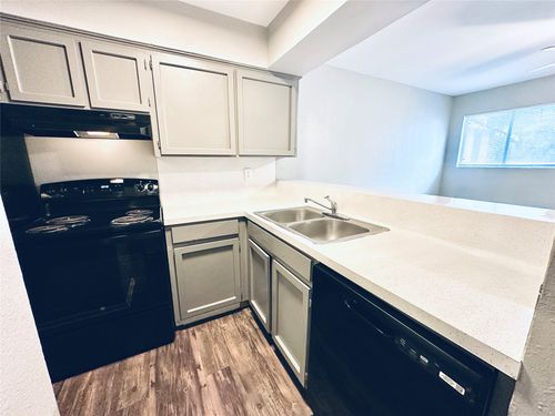 117-3702 S Second Street, Austin, TX, 78704 | Card Image