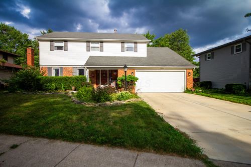 1755 Hillandale Ave, Columbus, OH, 43229-1413 | Card Image