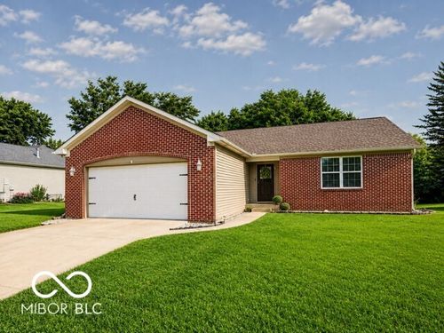 342 Chestnut St, Danville, IN, 46122-1780 | Card Image