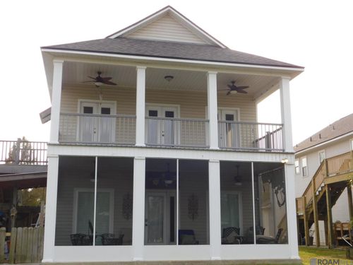 7b-11182 River Highlands Dr, Saint Amant, LA, 70774-5017 | Card Image