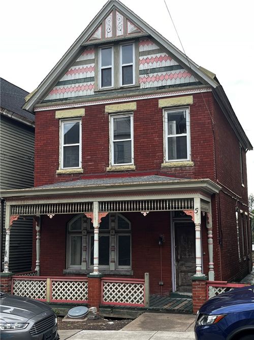 58 Greenbush St, Mt Washington, PA, 15211-2024 | Card Image