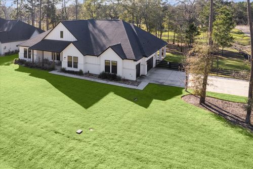 19812 Whispering Creek Trl, Magnolia, TX, 77355-5041 | Card Image