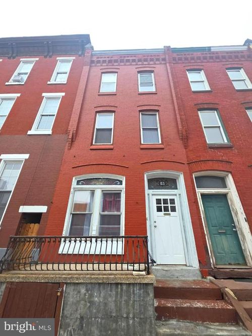 21 S 3rd St, Reading, PA, 19602-1001 | Card Image