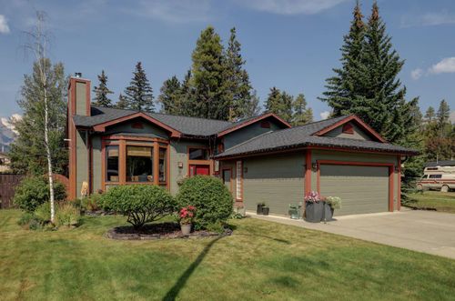 2 Larch Close, Canmore, AB, T1W1W3 | Card Image