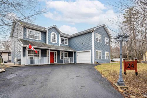 24 Gilbert St, Beaver Bank, NS, B4G1A5 | Card Image