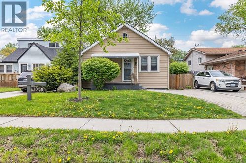 1058 St Louis Ave, Windsor, ON, N8S2K8 | Card Image