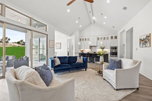 240 Wellborn Rd, Liberty Hill, TX, 78642-4948 | Card Image