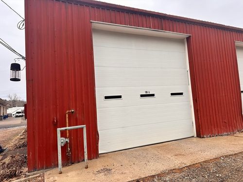 106 E Longmeadow Rd, Hampden, MA, 01036-9672 | Card Image