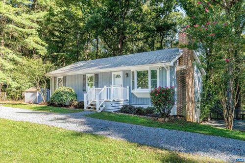 3060 Watts Farm Rd, Charlottesville, VA, 22911-5725 | Card Image