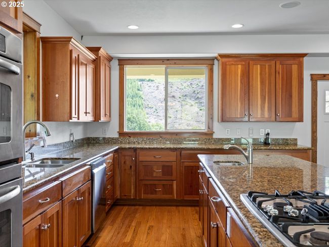33678 Marys River Estates Rd, House other with 5 bedrooms, 3 bathrooms and 2 parking in Philomath OR | Image 7