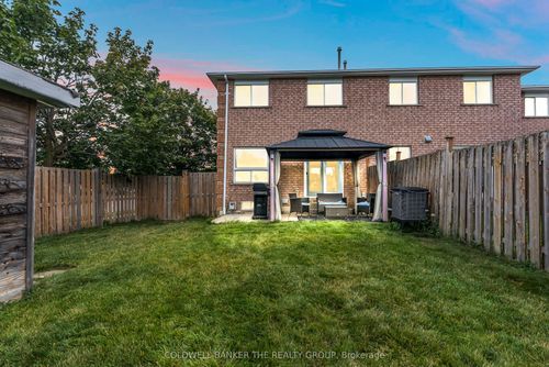 1 Torada Crt, Brampton, ON, L7A1H5 | Card Image