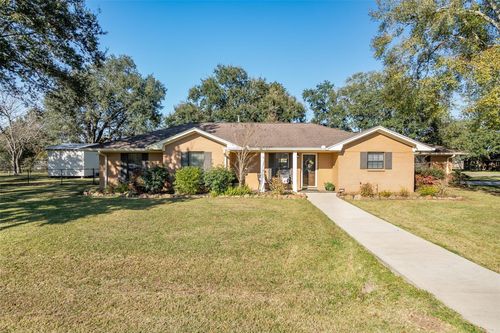 105 Alice St, Anahuac, TX, 77514 | Card Image