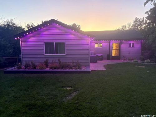 83 Lakeview Ave, Meota, SK, S0M1X0 | Card Image