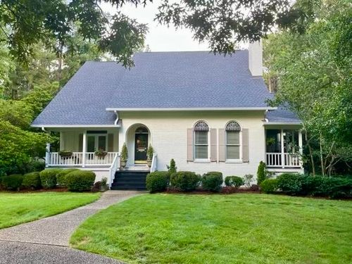 16 Canebrake Blvd, Hattiesburg, MS, 39402-8705 | Card Image