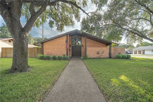 1519 Delwood Ln, Alice, TX, 78332 | Card Image