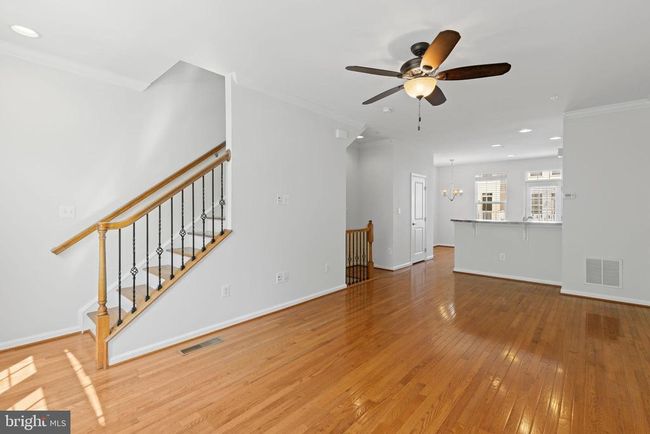 7583 Hearthside Way, Townhouse with 3 bedrooms, 4 bathrooms and null parking in ELKRIDGE MD | Image 9