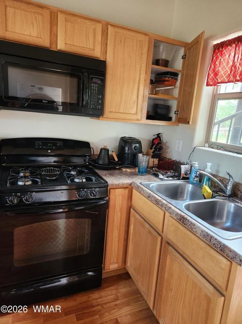 1623 Meadow St, Lakeside, AZ, 85929-6570 | Card Image