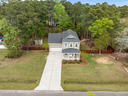 807 Dan Owen Dr, Hampstead, NC, 28443-0106 | Card Image
