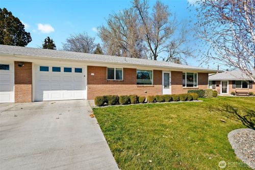 404 N 39th Avenue, Yakima, WA, 98902 | Card Image