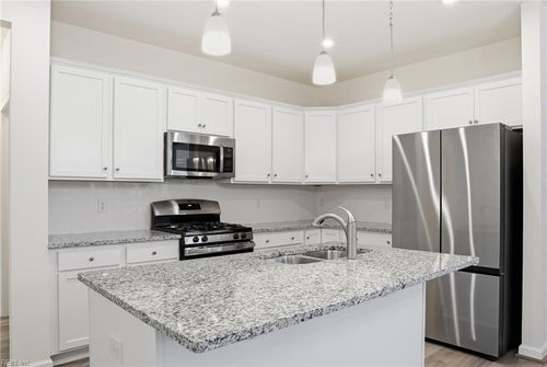 3b-1521 Redoubt Rd, Williamsburg, VA, 23185-4400 | Card Image